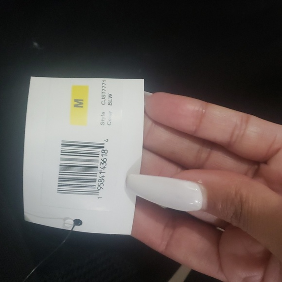 Calvin klein crop sweater - Picture 3 of 5